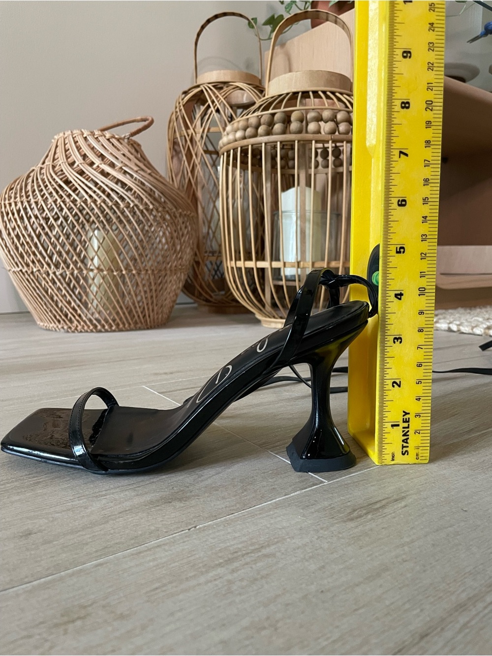 London Rag Strappy Tie-Up Heel Sandals in Black - Picture 8 of 9